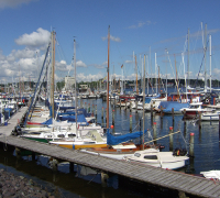 Auch f�r gro�e Yachten bieten wir einen Liegeplatz